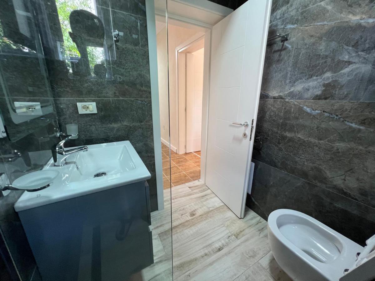 Chestnut Yard Villa 티라나 외부 사진